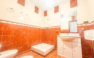 Property slide 39