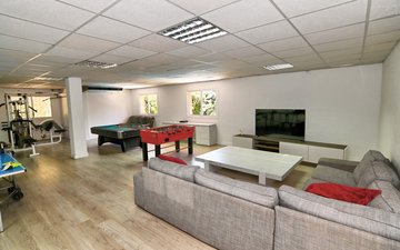 Property slide 25
