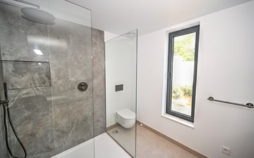 Property slide 14
