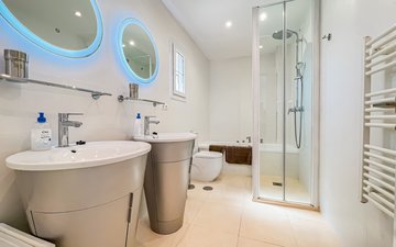 Property slide 14