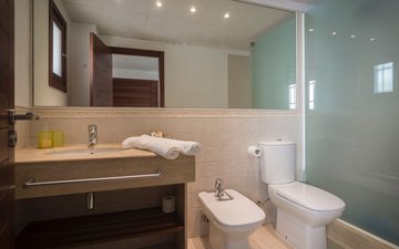 Property slide 18