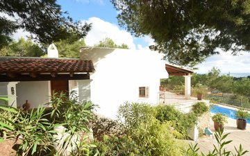 Property slide 21