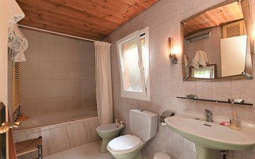 Property slide 19