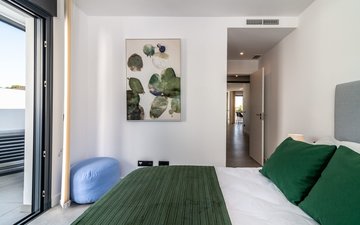 Property slide 10