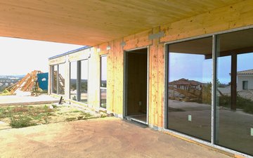 Property slide 16
