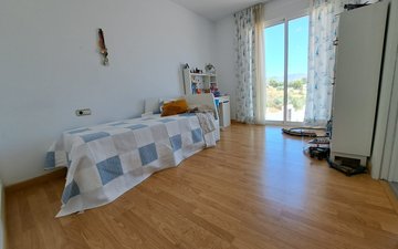 Property slide 24