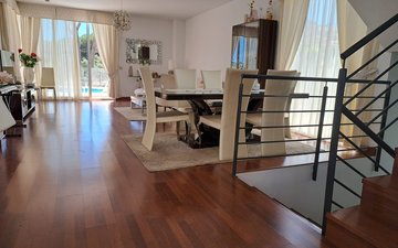 Property slide 18