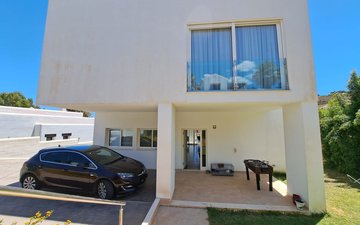 Property slide 14