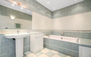 Property slide 21