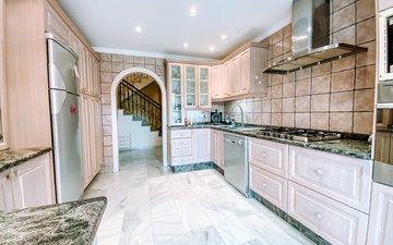 Property slide 24