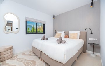 Property slide 30