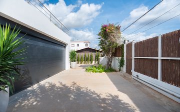 Property slide 34