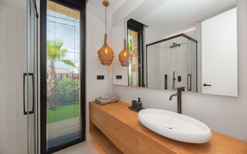 Property slide 23