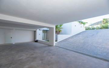 Property slide 42