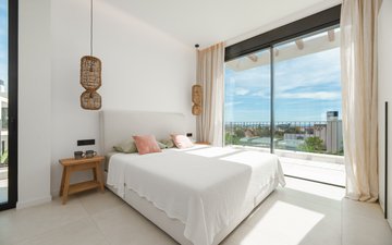 Property slide 25