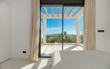 Property slide 31