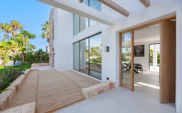 Property slide 18
