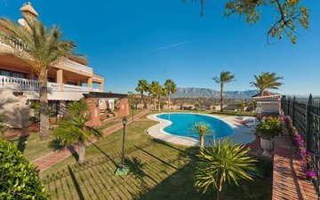 Property slide 18