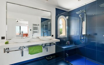 Property slide 18