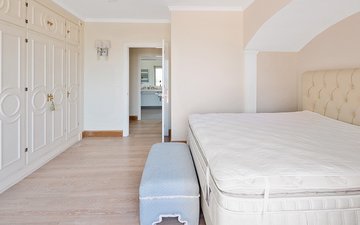 Property slide 25