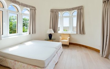 Property slide 23