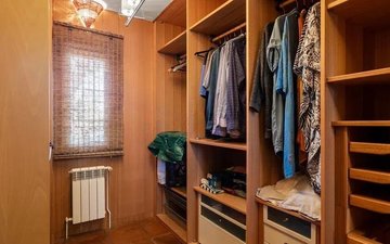 Property slide 17