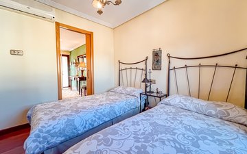 Property slide 22