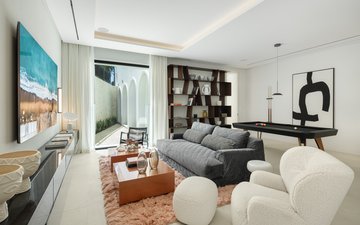 Property slide 20