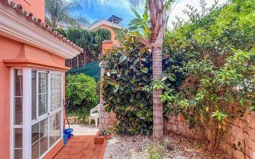 Property slide 29