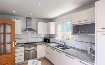 Property slide 7