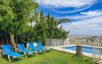 Property slide 21
