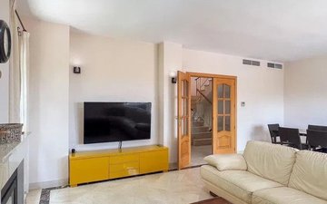Property slide 15