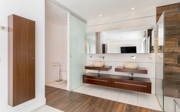 Property slide 17