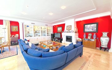 Property slide 17