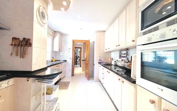 Property slide 21