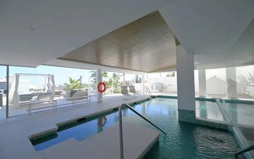 Property slide 17