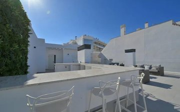 Property slide 25