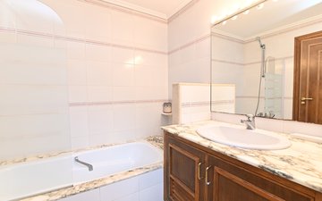 Property slide 27