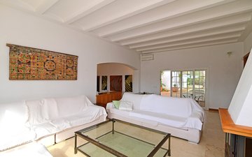Property slide 19