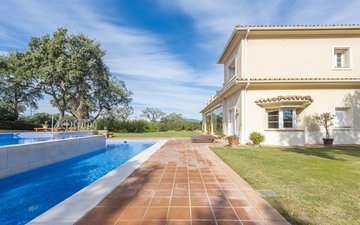 Property slide 23