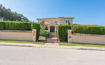 Property slide 17