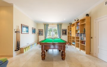 Property slide 50