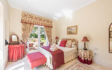 Property slide 37