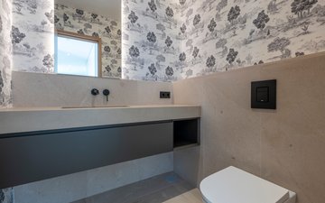 Property slide 35