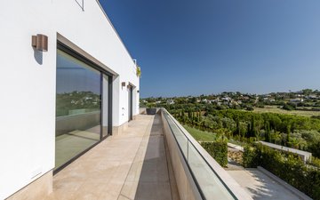 Property slide 9