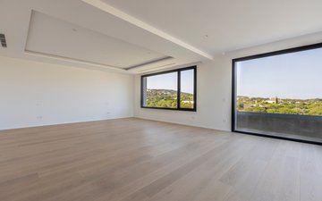 Property slide 28