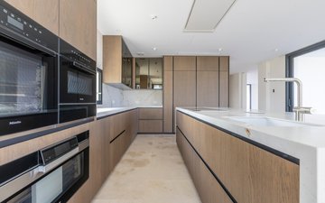 Property slide 6