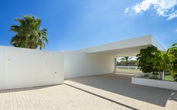 Property slide 16