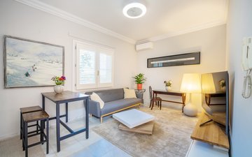 Property slide 25