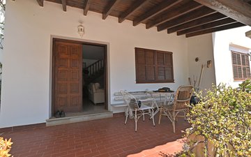 Property slide 32